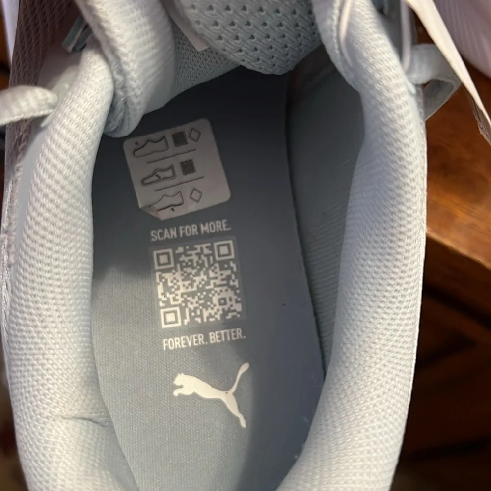 PUMA New With Tag Women’s Focus Lite US 6 Blue Sneaker